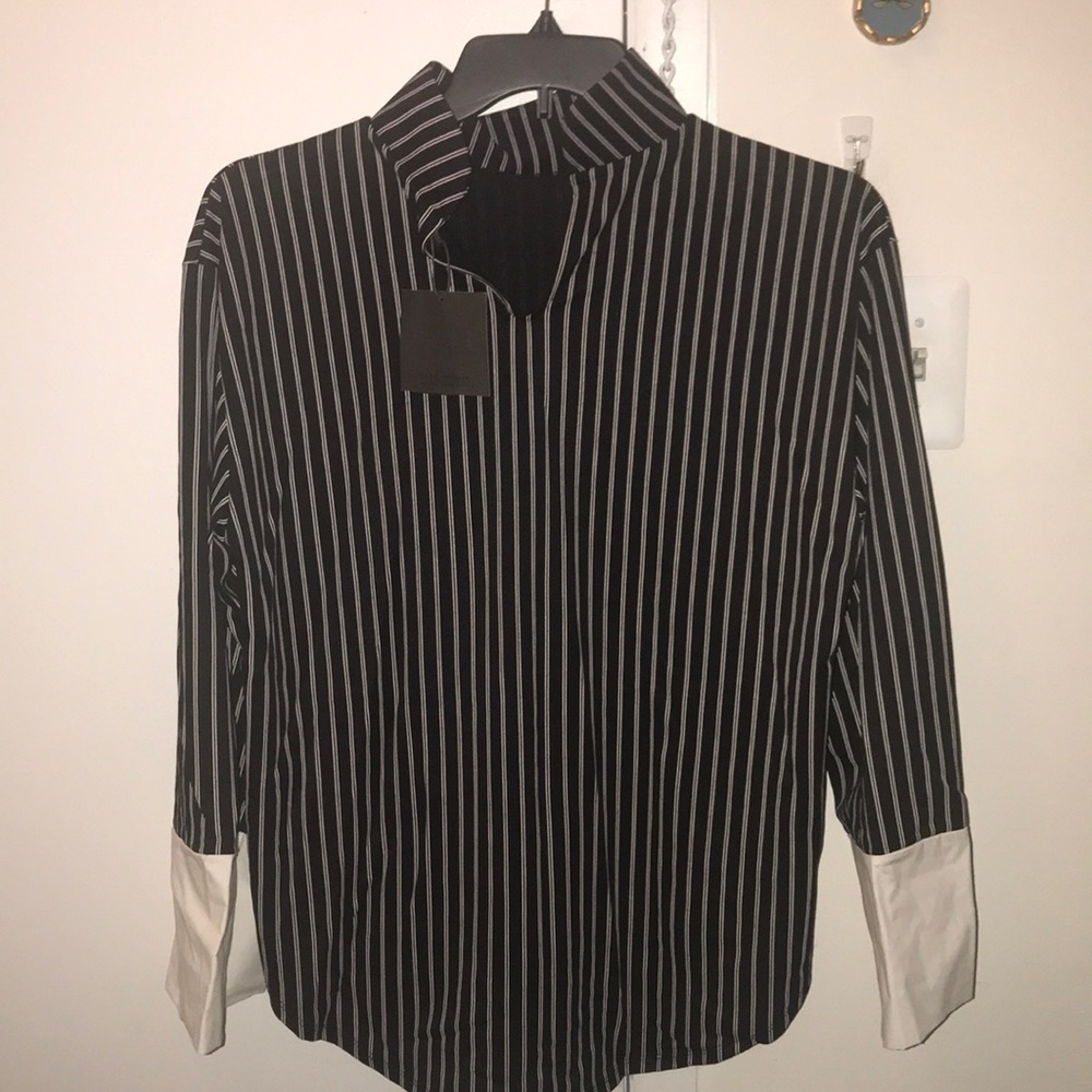 Brand new black/white blouse